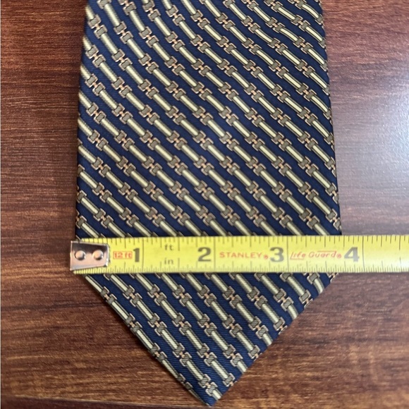 BROOKS Basics Blue and Gold Tie with Elegant Stripes - Picture 7 of 8